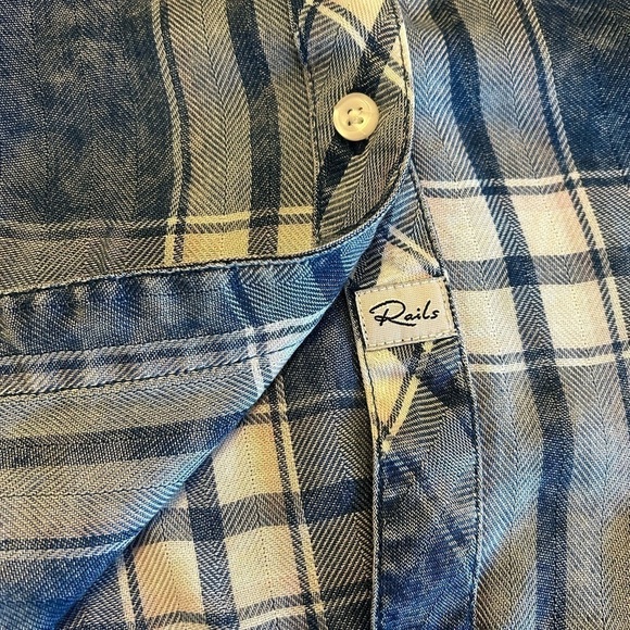 Rails Revolve Hunter Ocean Wash Cloud Plaid Flannel Button Down Shirt Womens XS - Picture 5 of 11